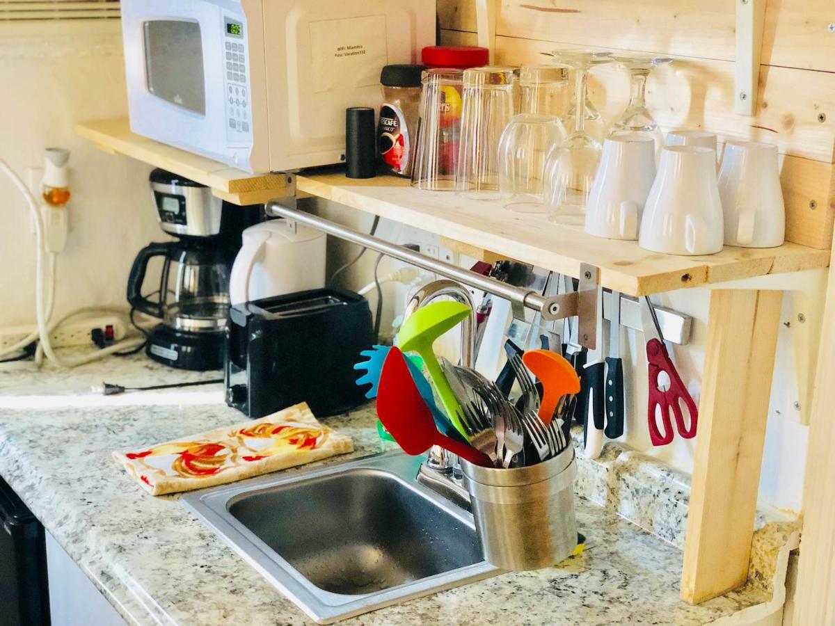 Hollywood Beachfront House エクステリア 写真