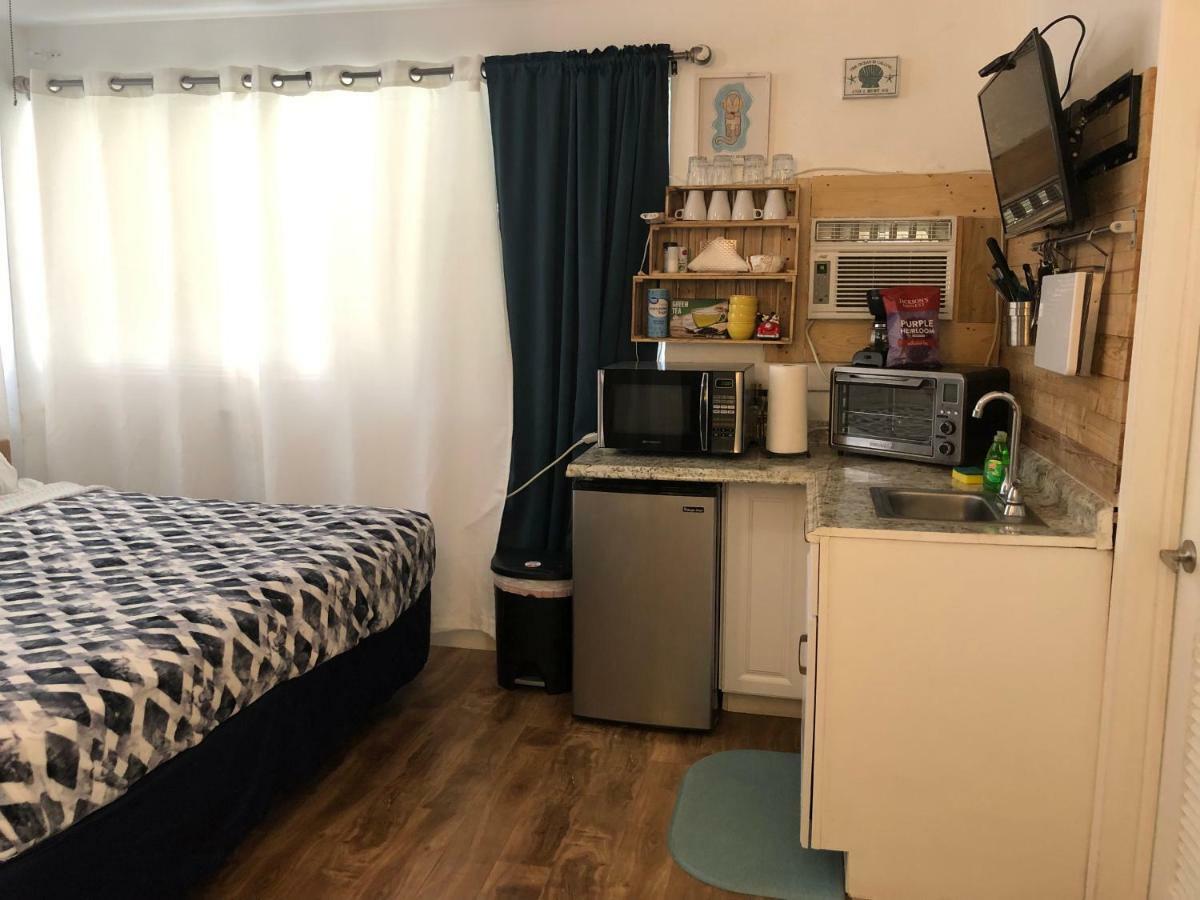 Hollywood Beachfront House エクステリア 写真