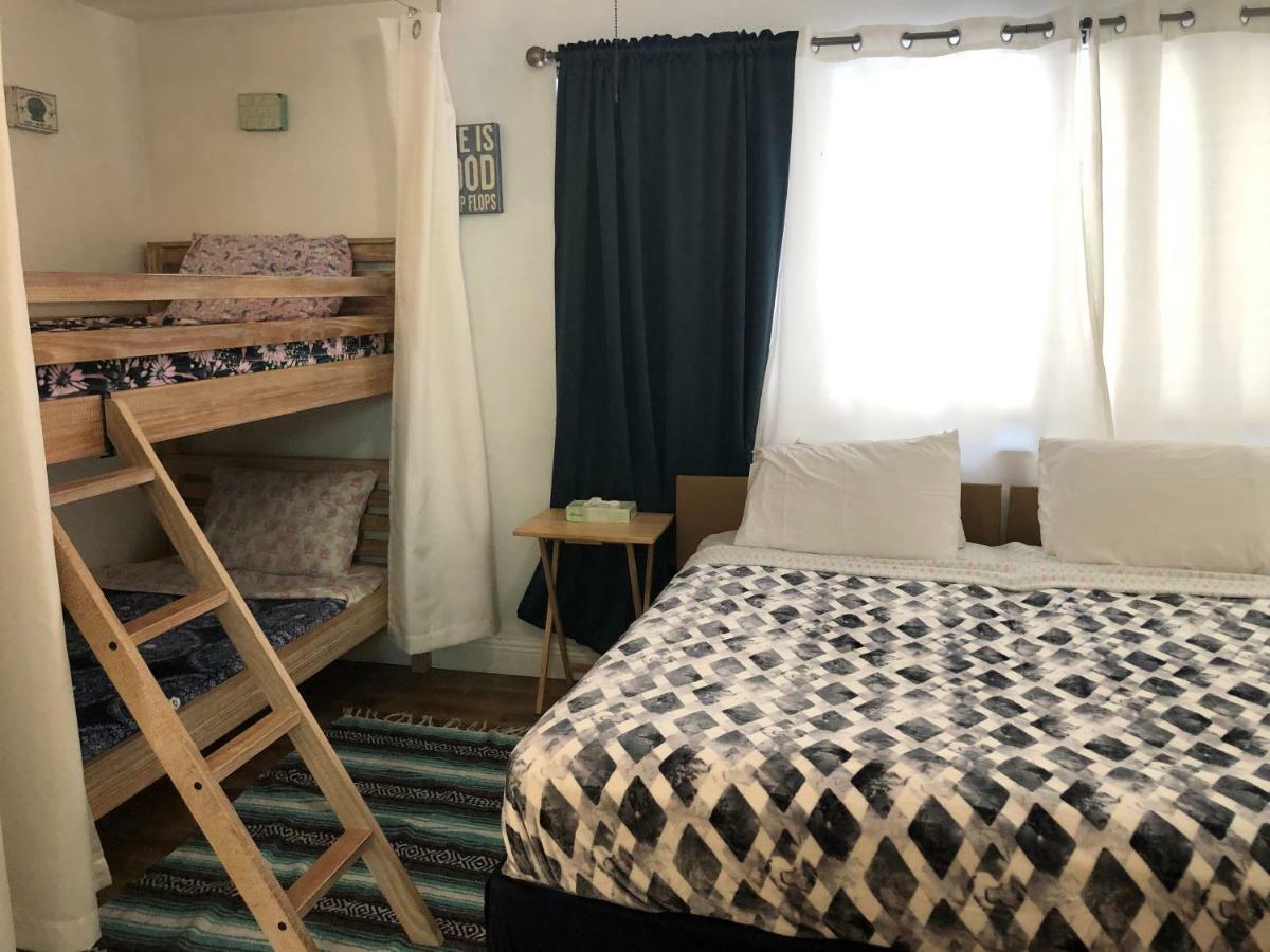 Hollywood Beachfront House エクステリア 写真