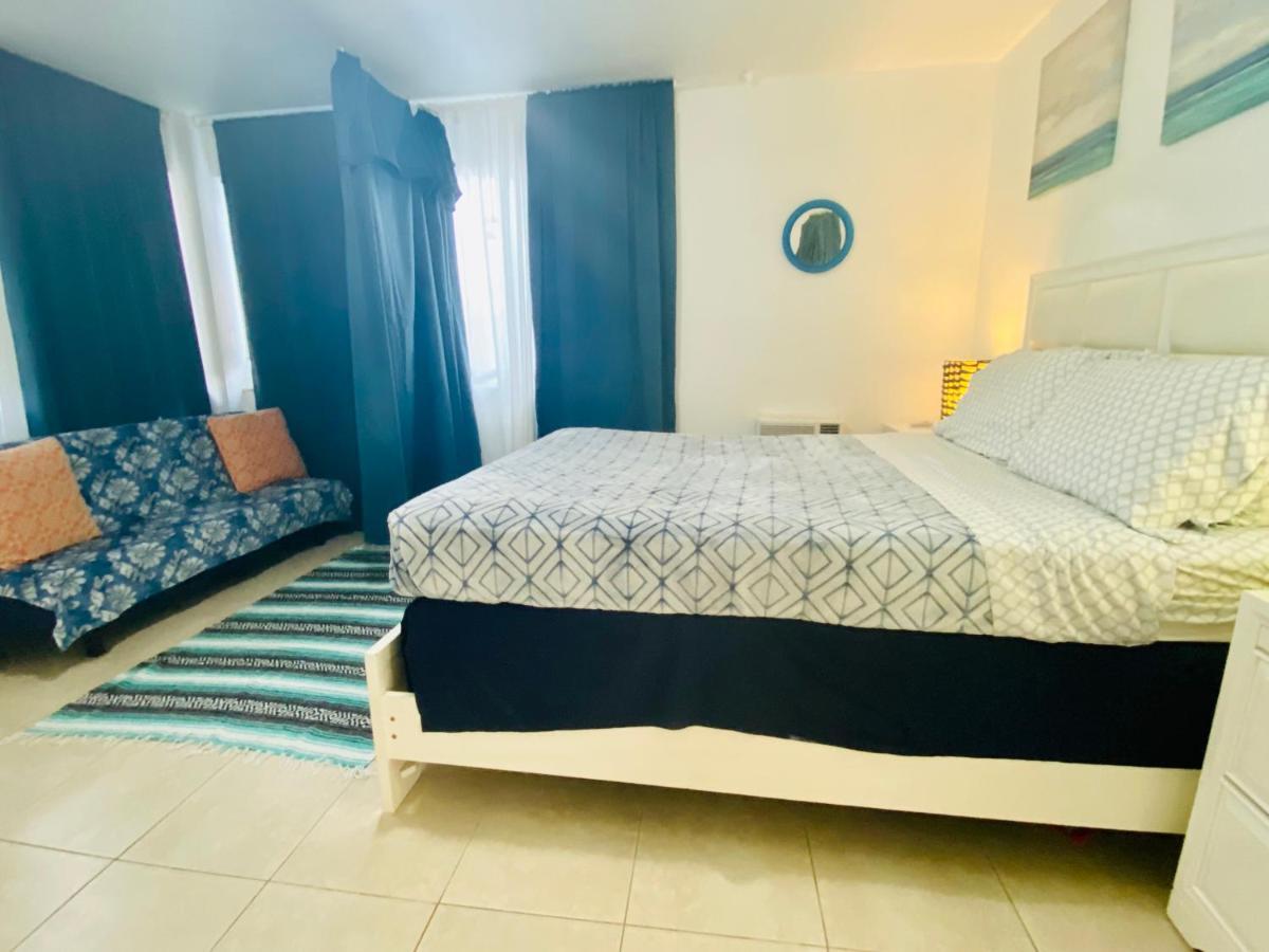 Hollywood Beachfront House エクステリア 写真