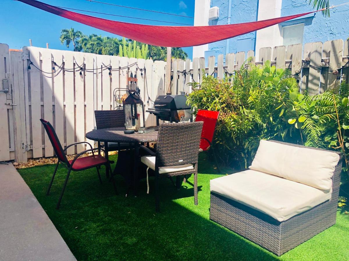 Hollywood Beachfront House エクステリア 写真