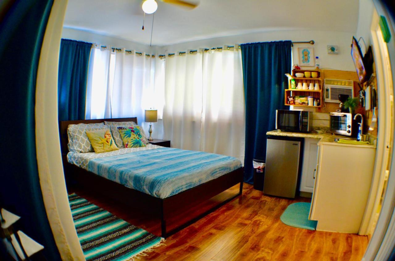 Hollywood Beachfront House エクステリア 写真